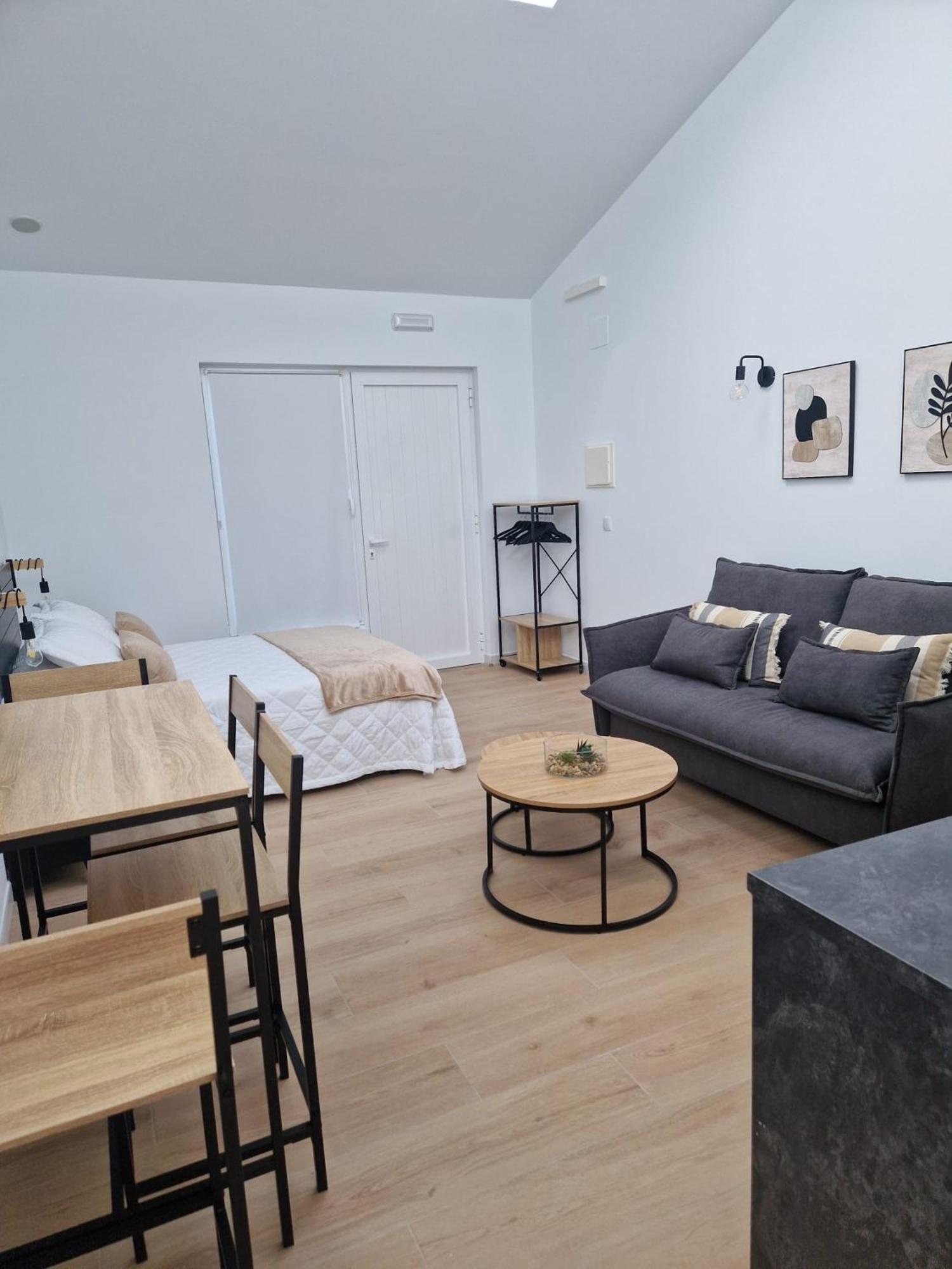 Apartamentos Pasino Portomarin Exteriör bild